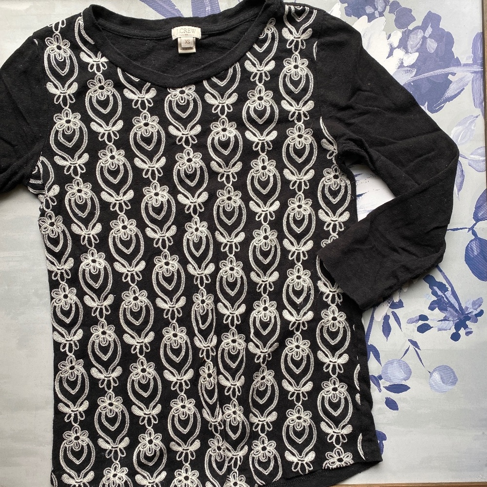 J Crew Factory Black White Embroidered 3/4 Top XS